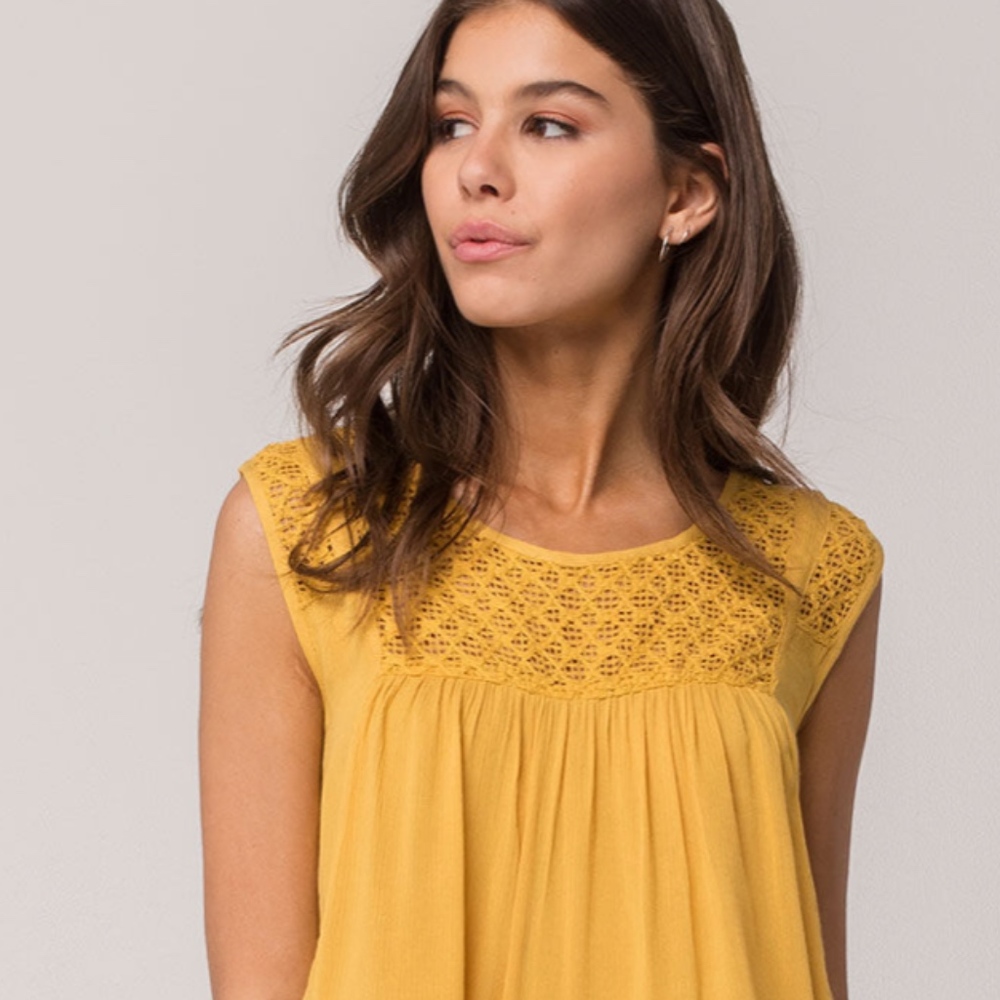 Rip Curl Crochet Top